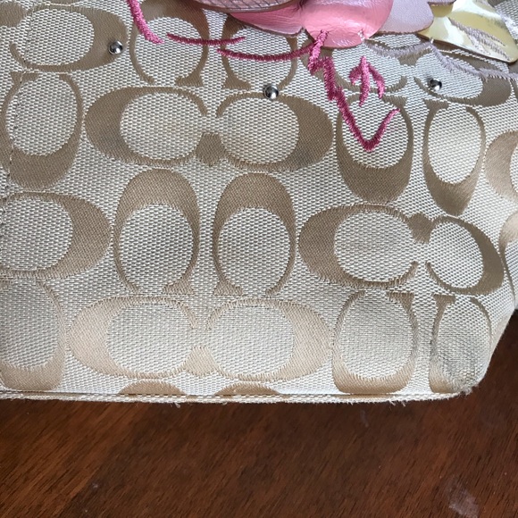 Beautiful Pink Coach Purse with Flower appl… - Picture 9 of 13